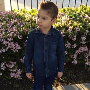 Meet your Posher, Tanasache